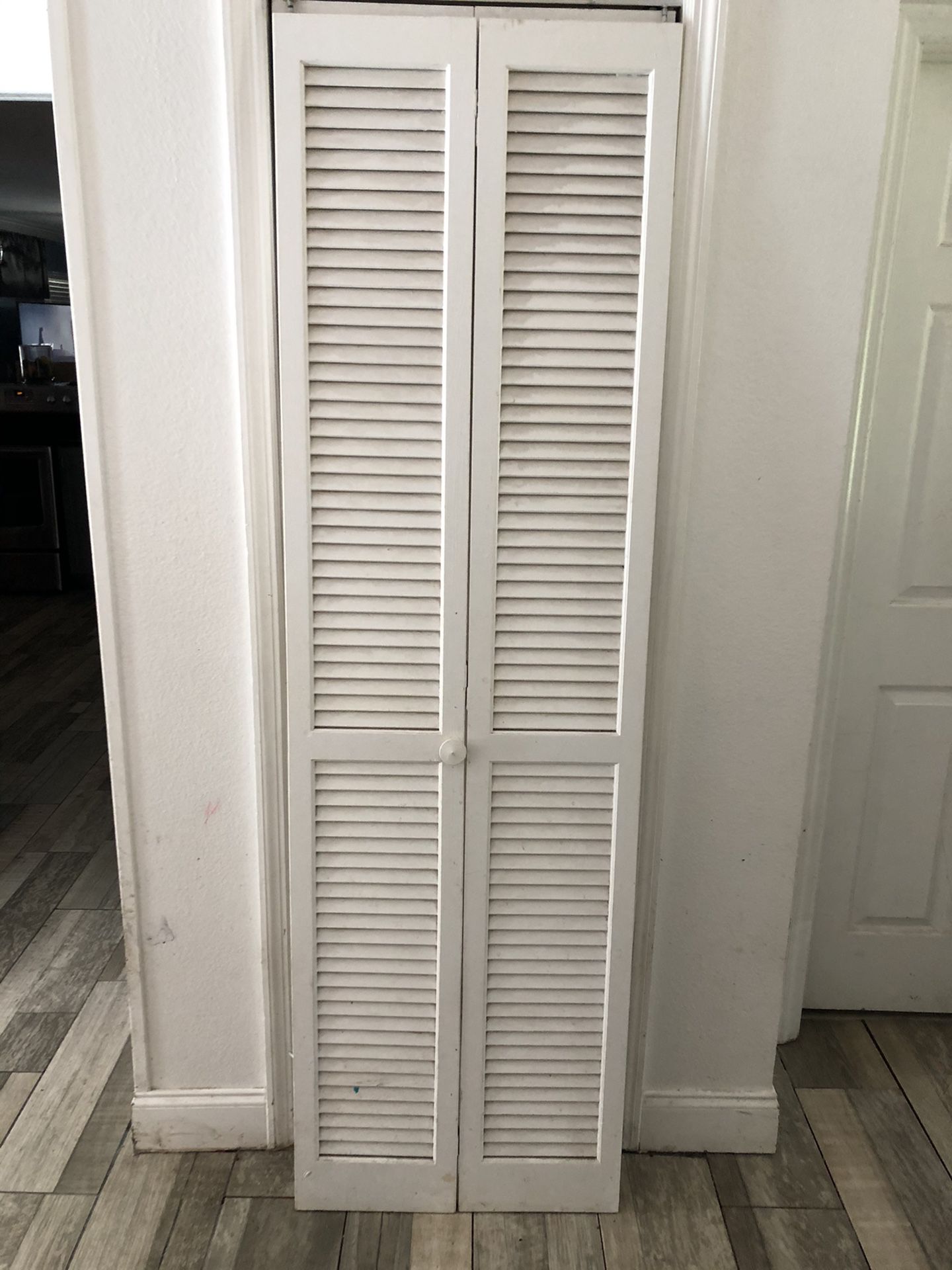 2 bi fold closet doors 24” wide