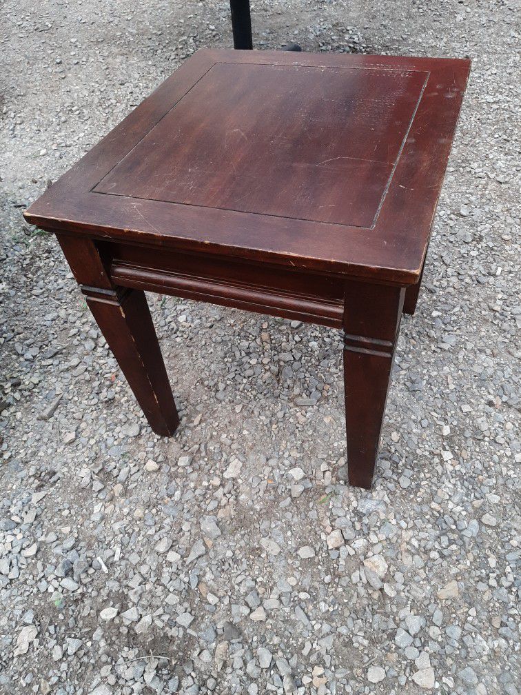 Dark Wood End Table