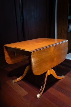Vintage Drop-leaf table - just refurbished!