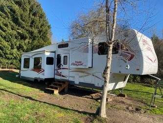 ***FIFTH WHEEL***  2006 Fleetwood Prowler Regal AX6
