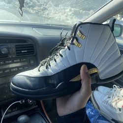 JORDAN 12 “TAXI” SIZE 11