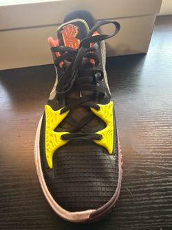 Kyrie Low 4 EP