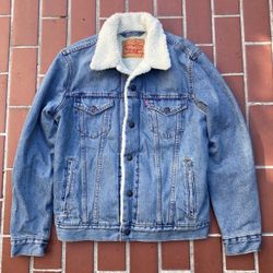 Levi’s Sherpa Denim Jacket Small