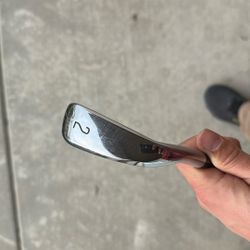 Titleist 2 Iron