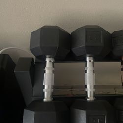 2x 25 Pound Dumbbells 