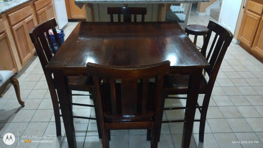 Height Dining 4 Chairs