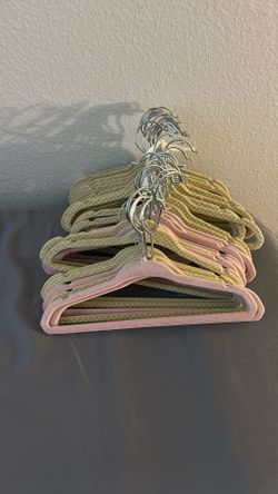 40 Velvet Hangers For Babies/Kids
