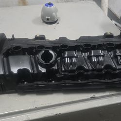 Free n54 valve cover
