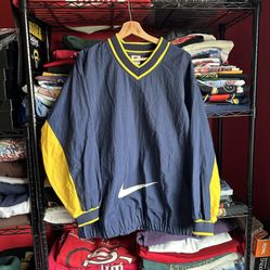 Vintage Nike Windbreaker🔥 size Large in Men for $30‼️‼️