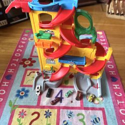 Kids Little People Cars Stand Like New 