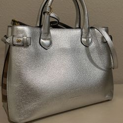 Burberry Purse