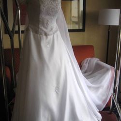 White wedding dress