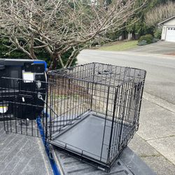 Small Dog Puppy Rabbit Kennel Crate Collapsible like New 24” L by 17”W 19”