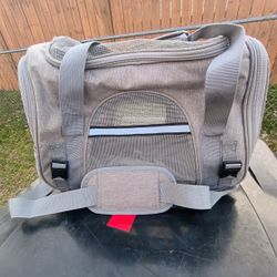 Pet  Carrier