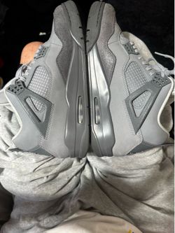 Wet cement 4s