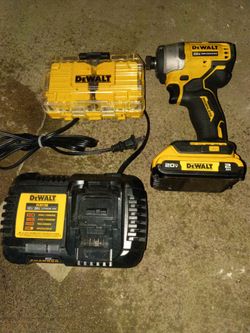 DeWalt 20V Brushless Impact Driver with Battery and Charger and Bit set