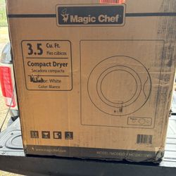 Magic Chef® 3.5 Cu. Ft. Pies cúbicos Compact Dryer Secadora compacta Tel lator: White Color: Blanco