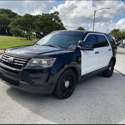 2016.FORD EXPLORER POLICE INTERSEPTOR..$2800** IS DOWN PAYMENT 