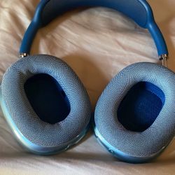 New Apple Headphones 