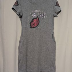 T Shirt Dress Grey With Kiss Logo Bling Sequins Size S/M Red Lips Each Sleeve