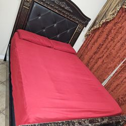 Queen Bed