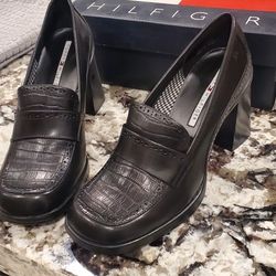 NEW Tommy Hilfiger Women's Crocco Heels 9M