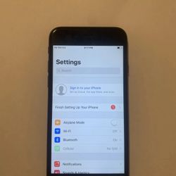 iPhone 7 - 128GB - Fully Unlocked 