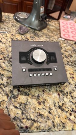 Universal Audio Apollo Twin X Audio Interface