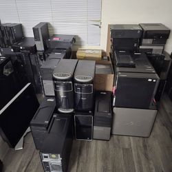 Lot of 30 computers + 30 monitors!!
OPEN TO TRADE!
