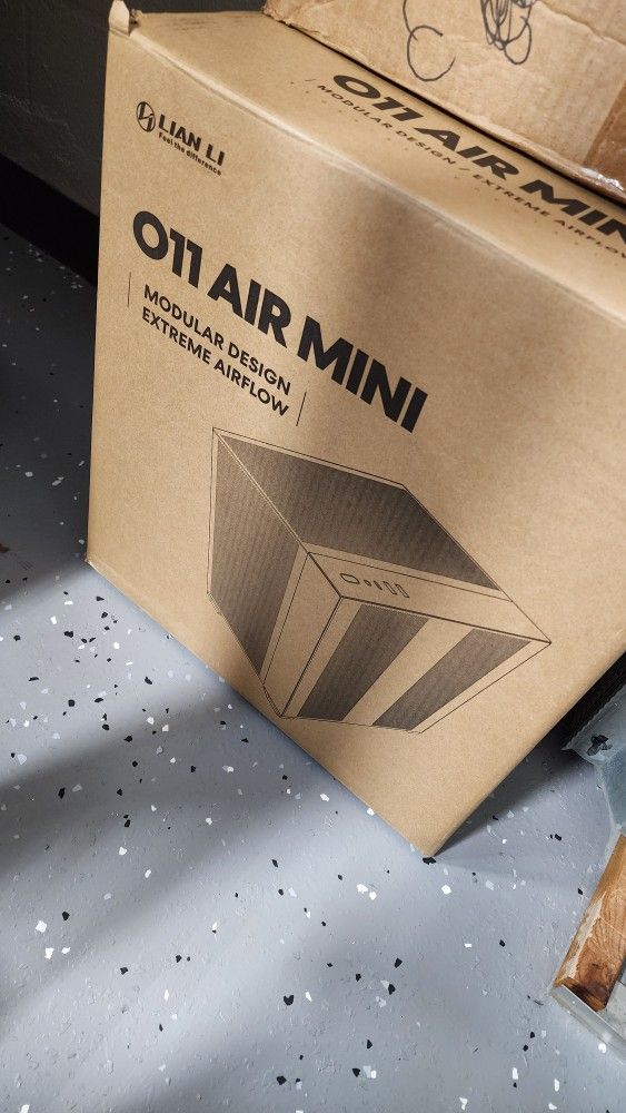 PC Case Lian Li Air Mini