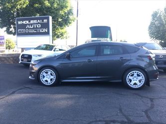 2017 Ford Focus ST