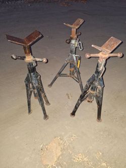 Pipe Stand Supports – Set of 3