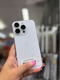Apple - iPhone 16 pro 256 Gb