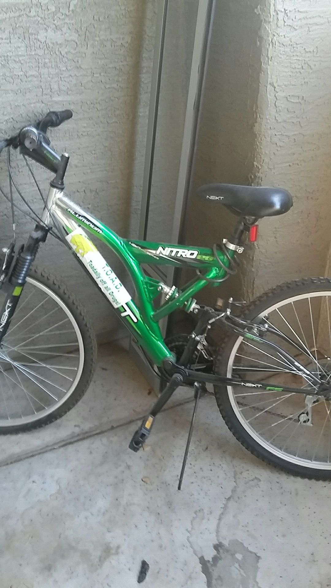 Sports Bike for sale with a lock and key