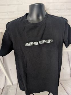 Uniqlo Pokemon Mewtwo T-shirt size M