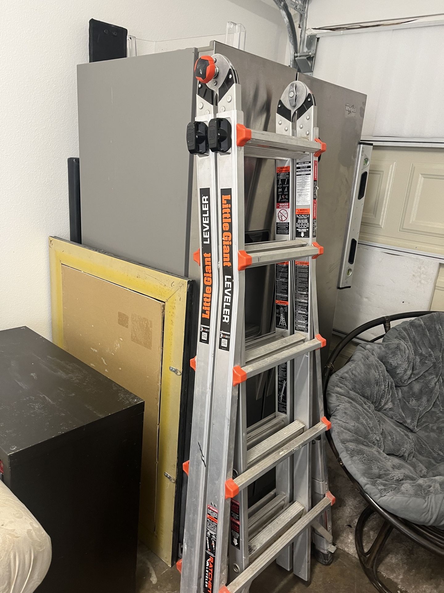 Little Giant Leveler 22’ Ladder