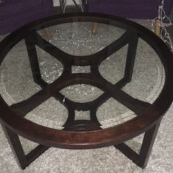 Round Coffee Table With Glass Top