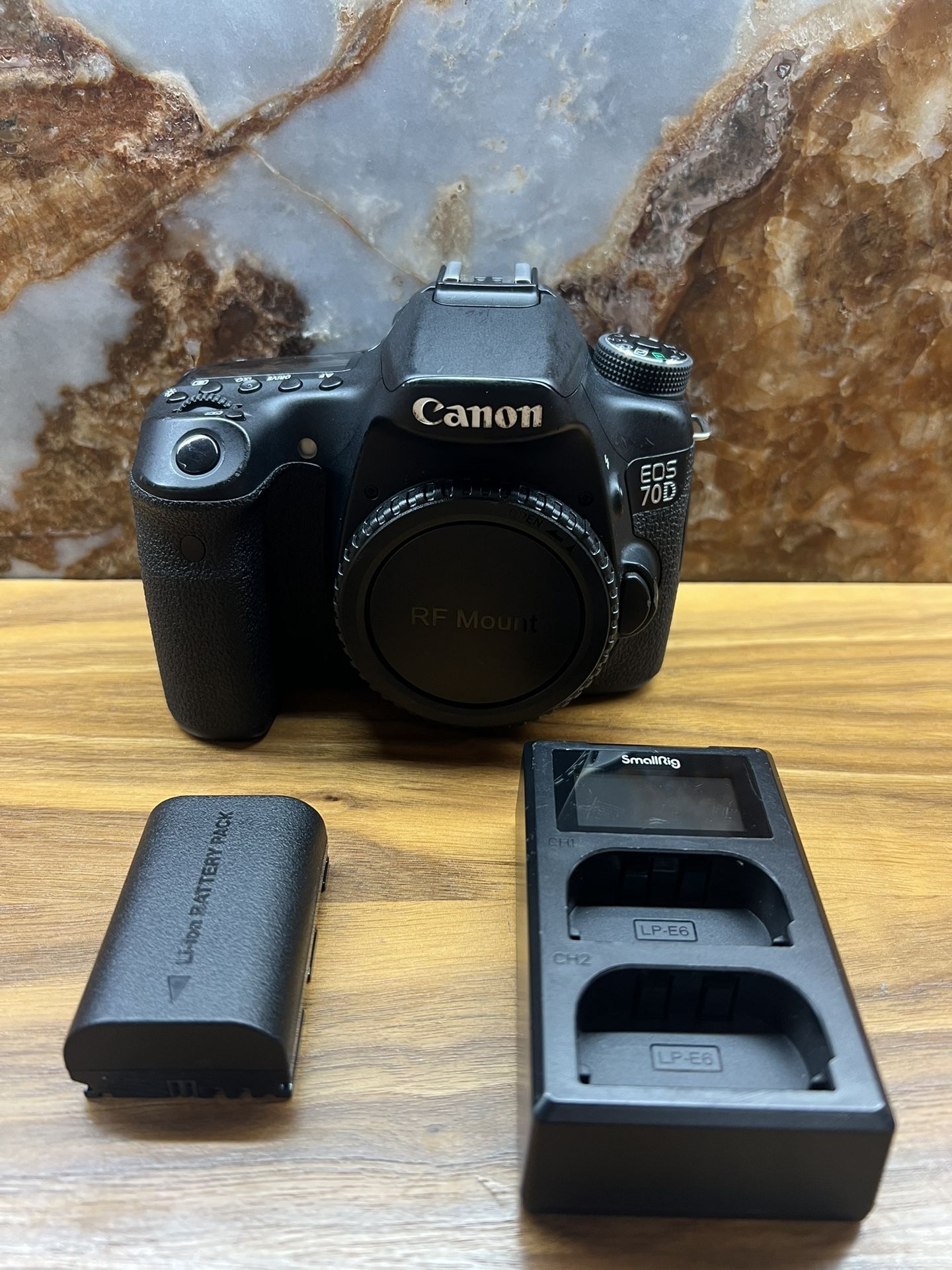 Canon EOS 70D 20.2MP Digital SLR Camera Body 1 Battery & Charger Shutter Count 9850,canon,canon Camera,canon Eos 70d,canon Digital Camera,slr Camera,