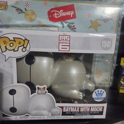 Funko Pop baymax with mochi