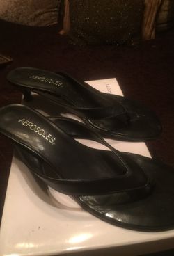 Aerosoles black high keels size 8