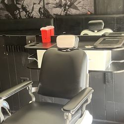 Modern Barbershop For Sale 