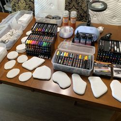 Rock Painting / Art Supplies