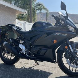 2023 Yamaha R3