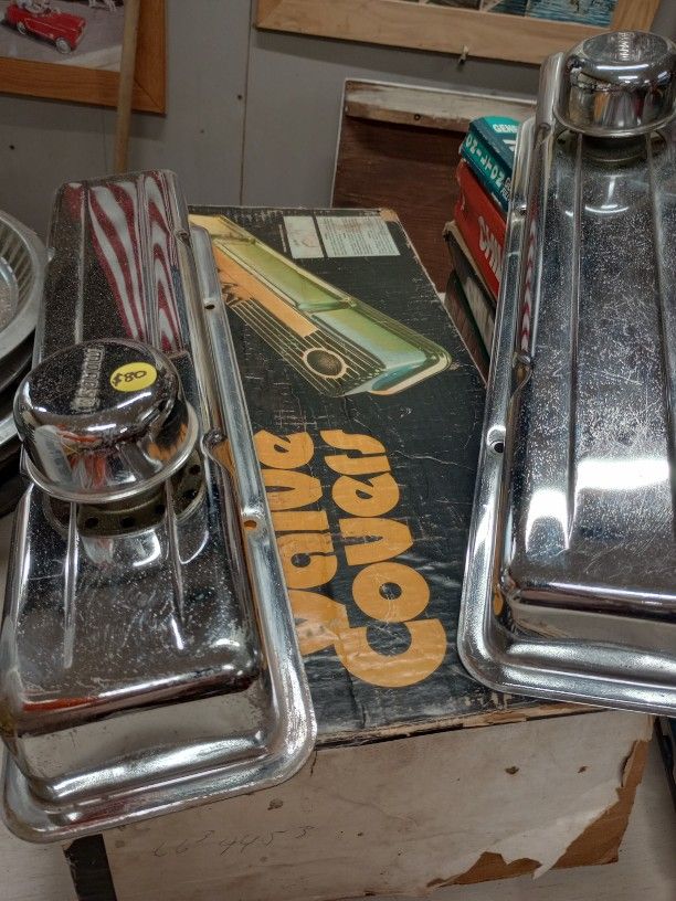 Valve Covers Two Sets.