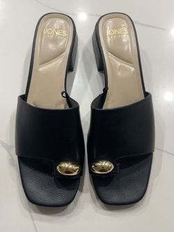 Jones New York Black Heeled Mules with Gold Accent – Elegant & Classic