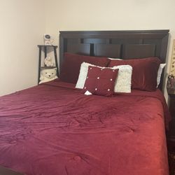 Beautiful Brown Queen Bed With Spring Box