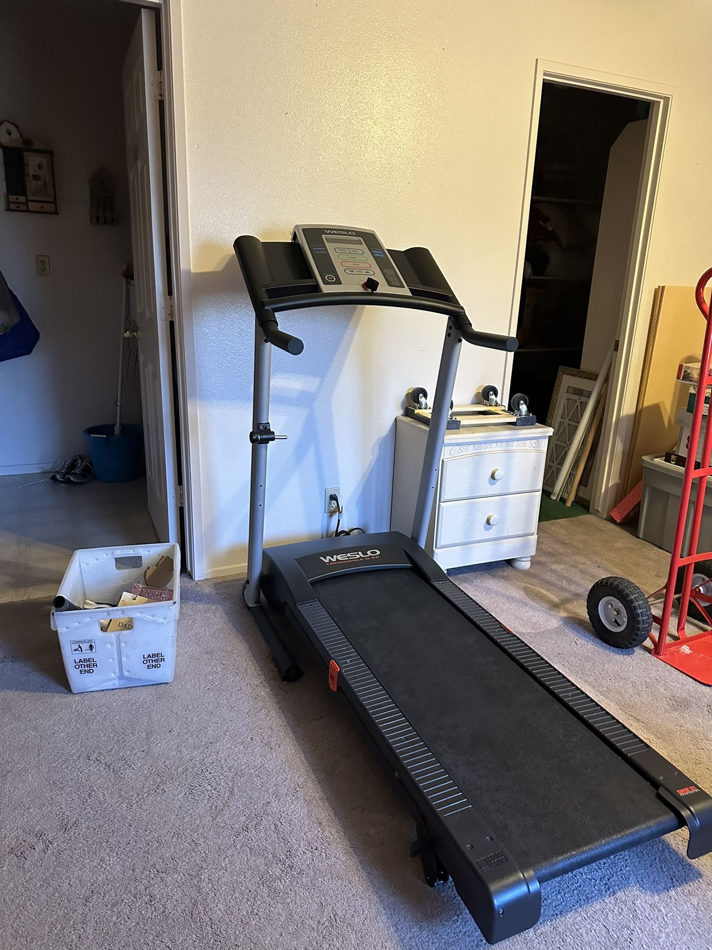 Weslo crosswalk g 3.2 treadmill hotsell