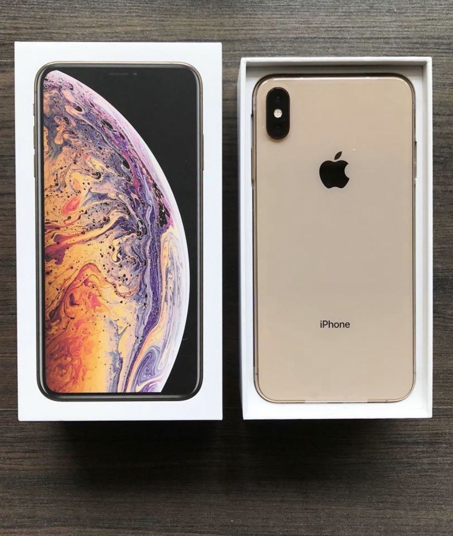 Iphone Xs Max 256 gb Factory Unlocked Like new Condition Gold Color