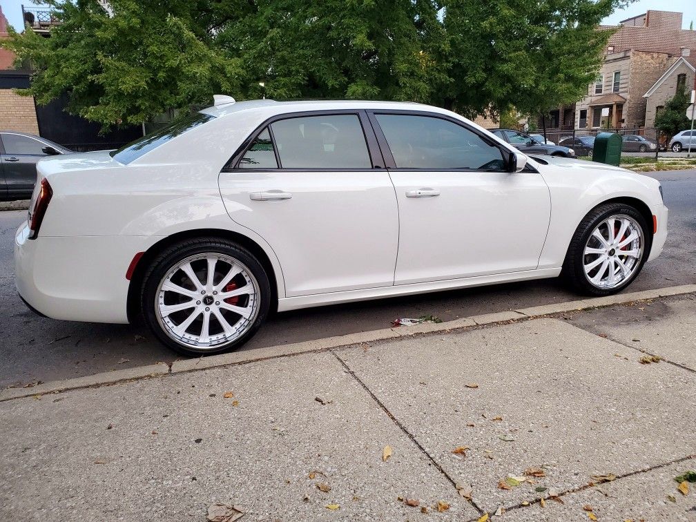 22" Artis Forged Wheels