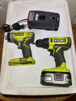 RYOBI Drill set